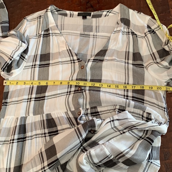 NWT Faded Rose Tiered Gauze Button Down Dress - Picture 7 of 7